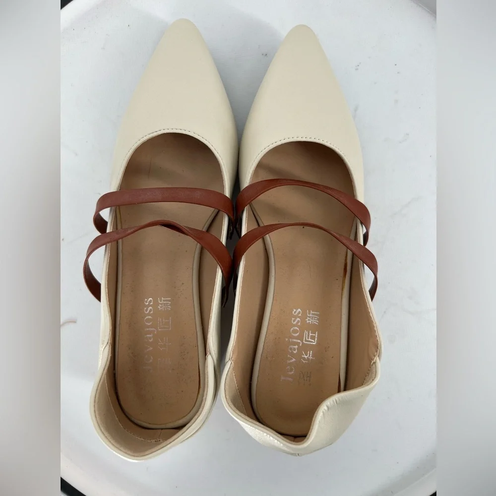 JEVA JOSS MARY JANE FLATS IN BUTTER SOFT VANILLA VEGAN LEATHER NWOT‎